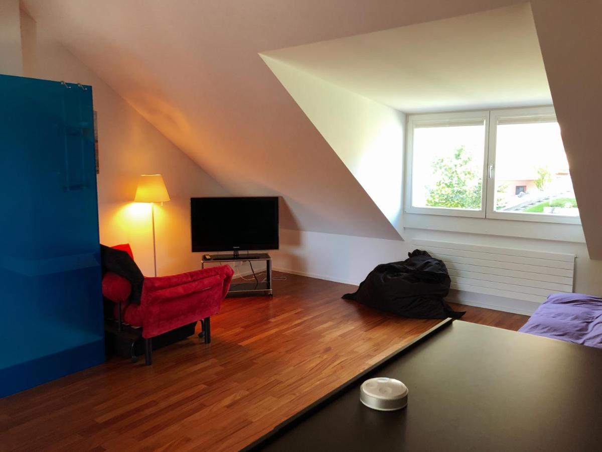 B&B Tomsi Pratteln Exterior photo